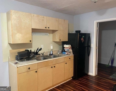 58 Ezzard Street - Photo Thumbnail 3