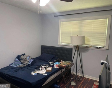 58 Ezzard Street - Photo Thumbnail 5