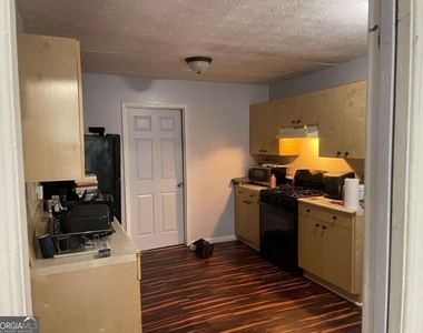 58 Ezzard Street - Photo Thumbnail 2
