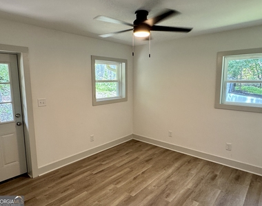 1473 Calhoun Street Lane - Photo Thumbnail 8