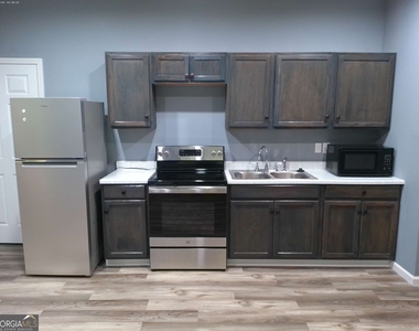 1471 Cliff View Terrace - Photo Thumbnail 2