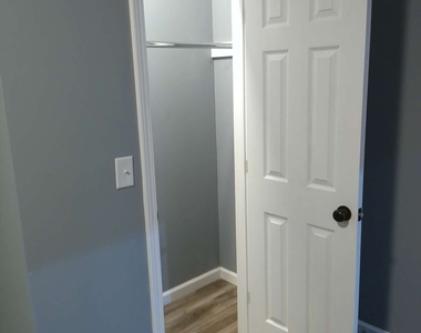 1471 Cliff View Terrace - Photo Thumbnail 8