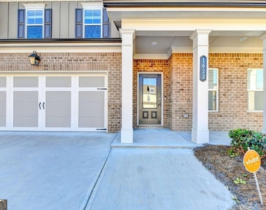 1622 Dover Creek Lane - Photo Thumbnail 2