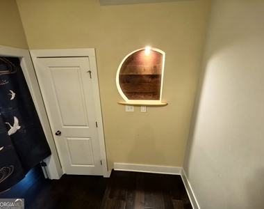 3797 Oxford Circle - Photo Thumbnail 21