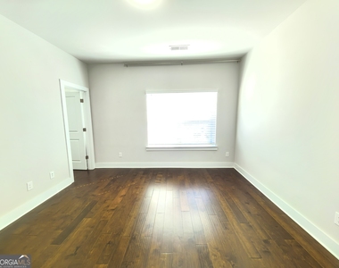 3797 Oxford Circle - Photo Thumbnail 24