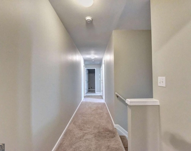 7470 Brookwood Way - Photo Thumbnail 31