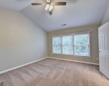 7470 Brookwood Way - Photo Thumbnail 32