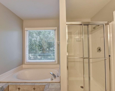 7470 Brookwood Way - Photo Thumbnail 41