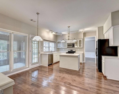7470 Brookwood Way - Photo Thumbnail 24