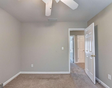 7470 Brookwood Way - Photo Thumbnail 51