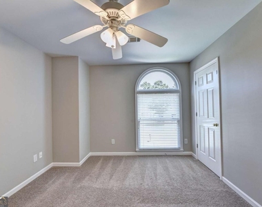 7470 Brookwood Way - Photo Thumbnail 44