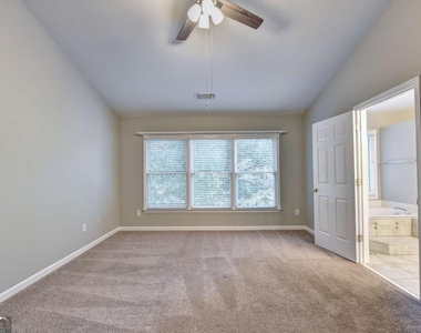 7470 Brookwood Way - Photo Thumbnail 34