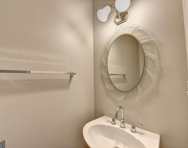 7470 Brookwood Way - Photo Thumbnail 30
