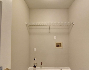 7470 Brookwood Way - Photo Thumbnail 52