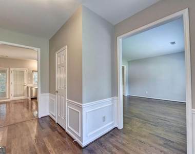 7470 Brookwood Way - Photo Thumbnail 4