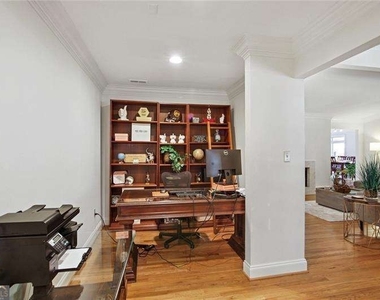 1930 Wildwood Place Ne - Photo Thumbnail 5