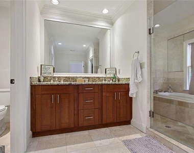 1930 Wildwood Place Ne - Photo Thumbnail 14