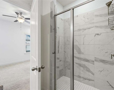 2438 Figaro Drive - Photo Thumbnail 20
