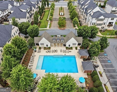 2438 Figaro Drive - Photo Thumbnail 35