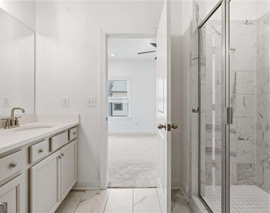 2438 Figaro Drive - Photo Thumbnail 18