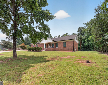1799 Jimmy Dodd Road - Photo Thumbnail 3