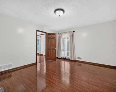 1799 Jimmy Dodd Road - Photo Thumbnail 12