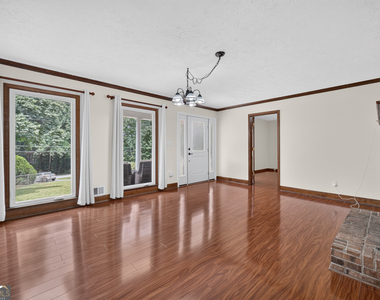 1799 Jimmy Dodd Road - Photo Thumbnail 7