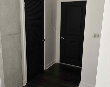 3324 Peachtree Road - Photo Thumbnail 7