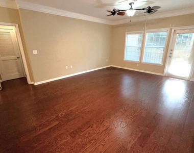 4105 Westchester Ridge Ne - Photo Thumbnail 1