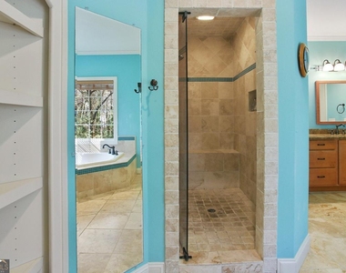1084 Country Lane Ne - Photo Thumbnail 22