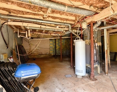 1888 Vesta Avenue - Photo Thumbnail 17