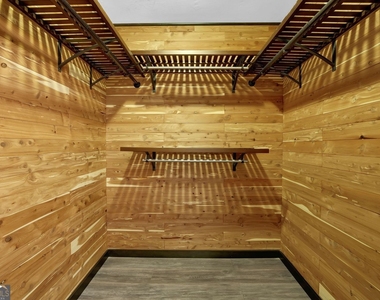 2683 Ashworth Circle Sw - Photo Thumbnail 15