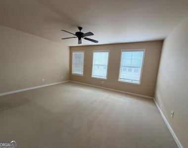 734 Grove Manor Park - Photo Thumbnail 21