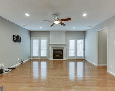 2801 Loftview Square - Photo Thumbnail 9