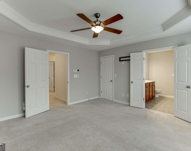 2801 Loftview Square - Photo Thumbnail 21