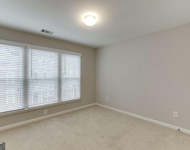 2801 Loftview Square - Photo Thumbnail 29
