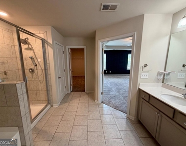 7091 Gladstone Circle - Photo Thumbnail 17