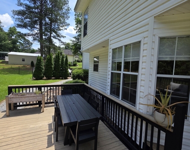 100 Bedford Forrest Drive - Photo Thumbnail 25