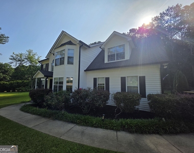 100 Bedford Forrest Drive - Photo Thumbnail 1