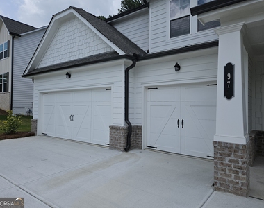 97 Andalusa Court - Photo Thumbnail 2