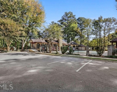 1007 Sandy Lane Drive - Photo Thumbnail 26