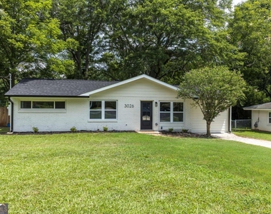 3026 Brook Drive - Photo Thumbnail 1