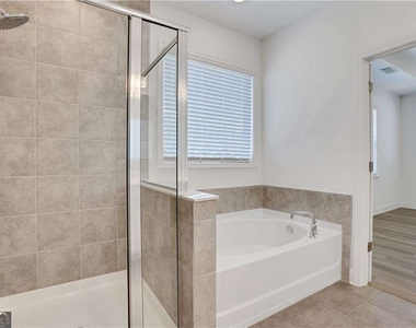 3198 Shirecrest Lane - Photo Thumbnail 28