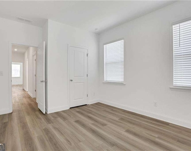 3198 Shirecrest Lane - Photo Thumbnail 33