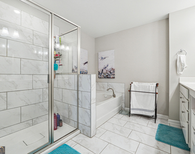 1616 Lansing Bluff Walk - Photo Thumbnail 30