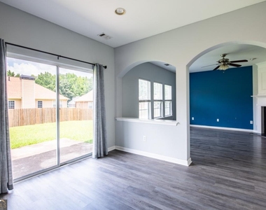 7702 Parkside Drive - Photo Thumbnail 12