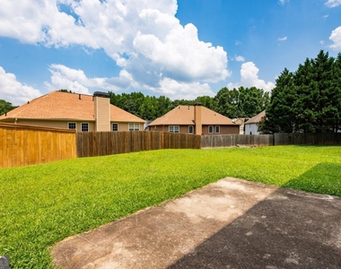 7702 Parkside Drive - Photo Thumbnail 33