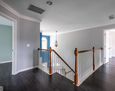 7702 Parkside Drive - Photo Thumbnail 21