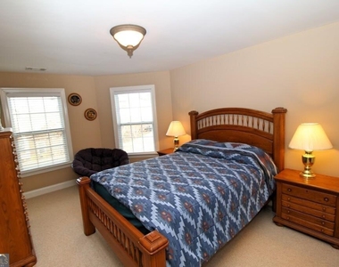 2217 Chaseford Lane - Photo Thumbnail 14