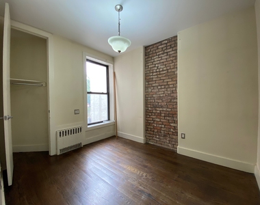 171 Starr Street - Photo Thumbnail 4